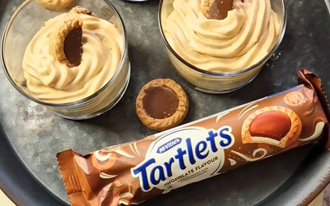 Trifle με McVitie’s Tartlets Chocolate και κρέμα καραμέλα